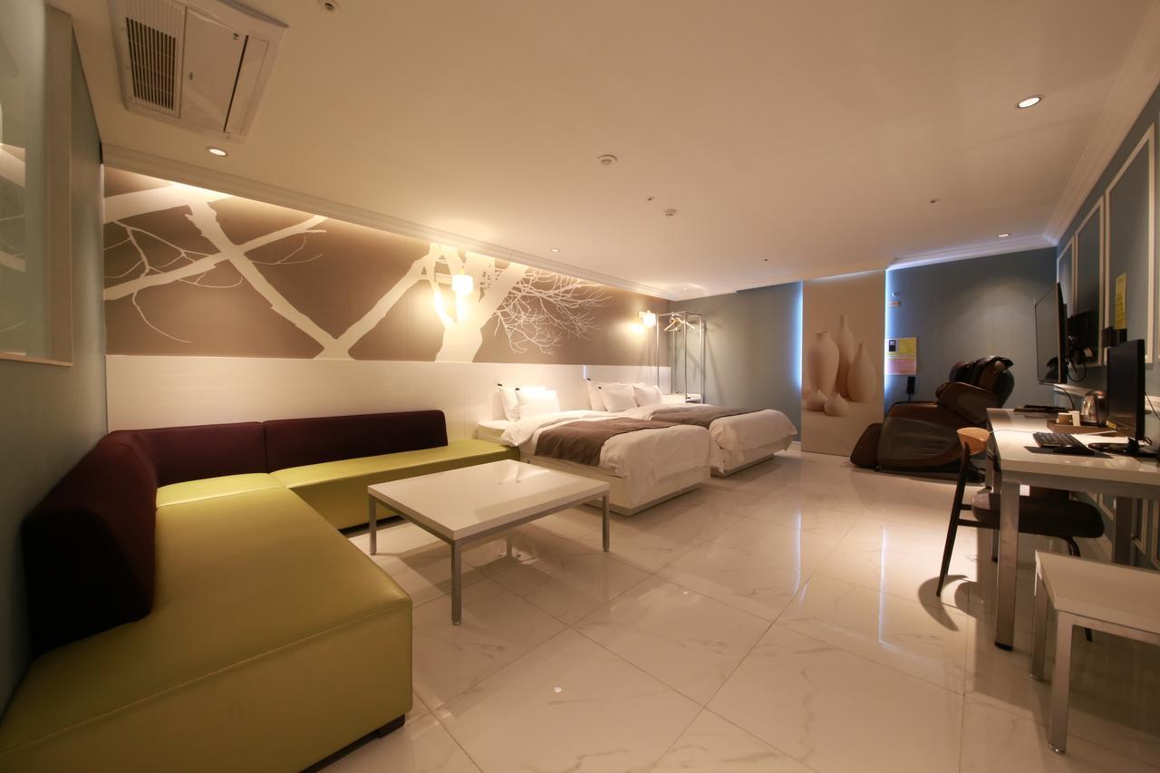 Gram Hotel Namyangju Esterno foto